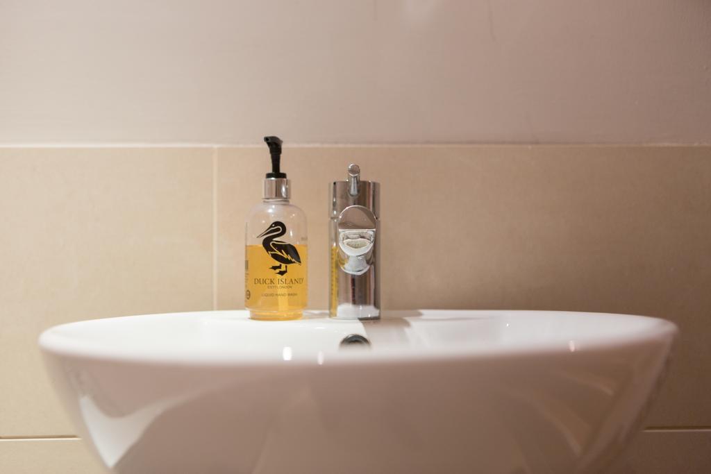 The King'S Head Hotel Winchester Ruang foto