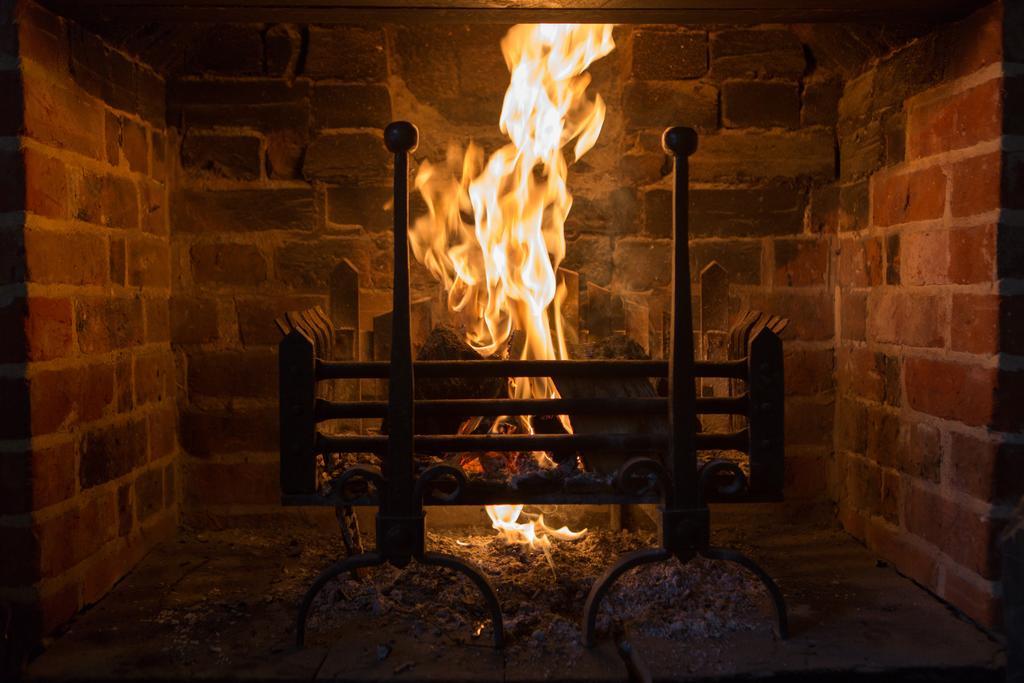 The King'S Head Hotel Winchester Bagian luar foto