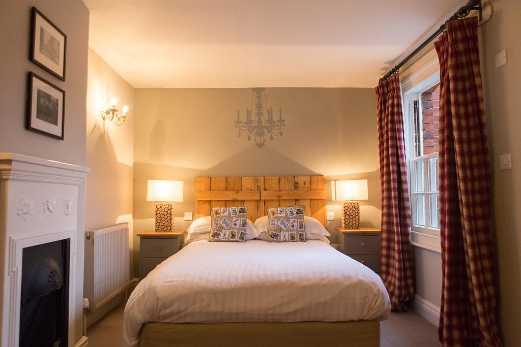 The King'S Head Hotel Winchester Bagian luar foto